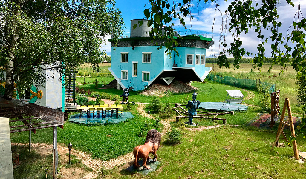 Парк «Волшебная страна» в ЭТНОМИРе