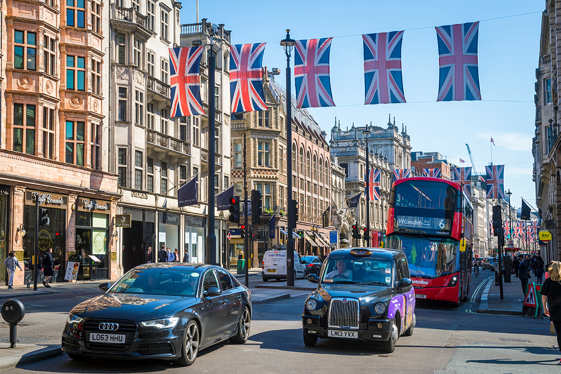 Улица Пикадилли