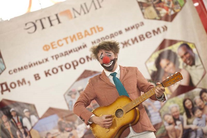 В ЭТНОМИРе состоялся фестиваль семейных традиций 