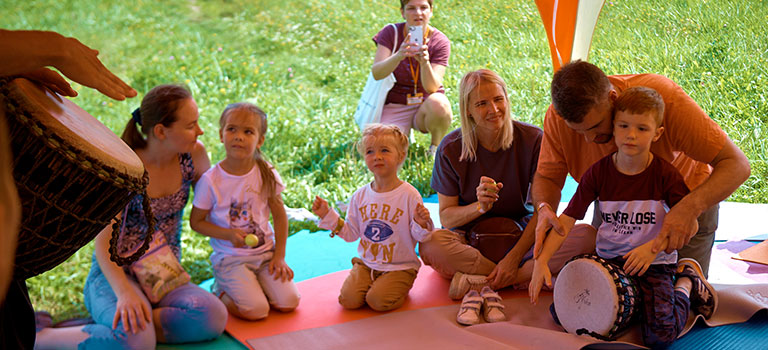 Праздник «Фейерверк красок»