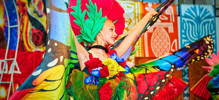 Ура! Играй детвора! - Праздничная программа «Танцы со звёздами»