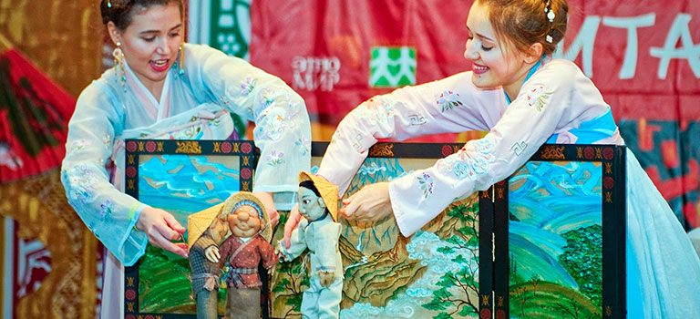 Ура! Играй детвора! - Спектакль с погружением в детство