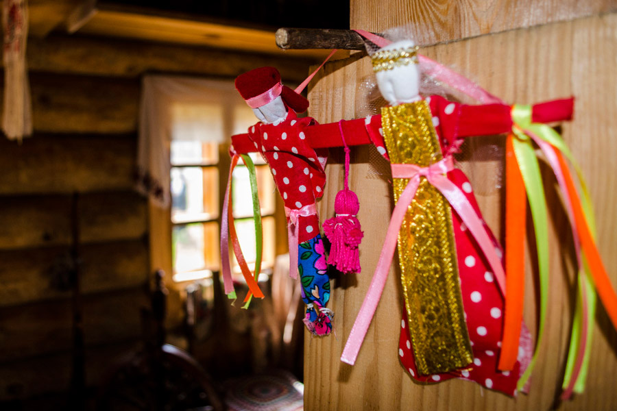 Мастер-класс «Домашние и семейные куклы-обереги» width=