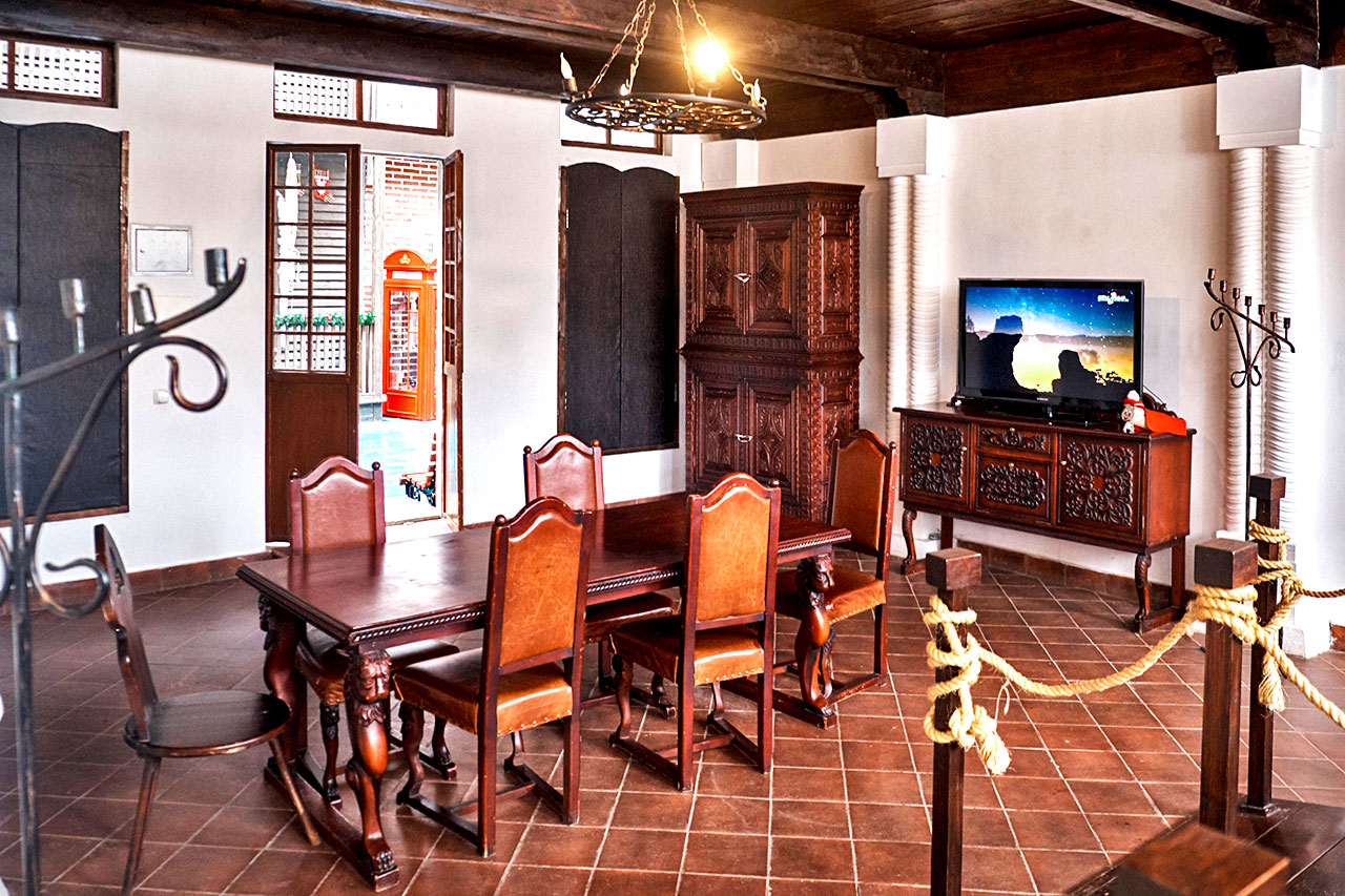 Дом Испании в ЭТНОМИРе