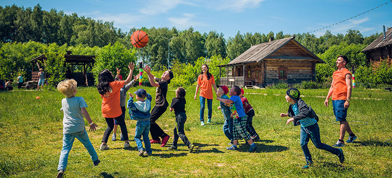 Ура! Играй детвора! - Игры нашего двора