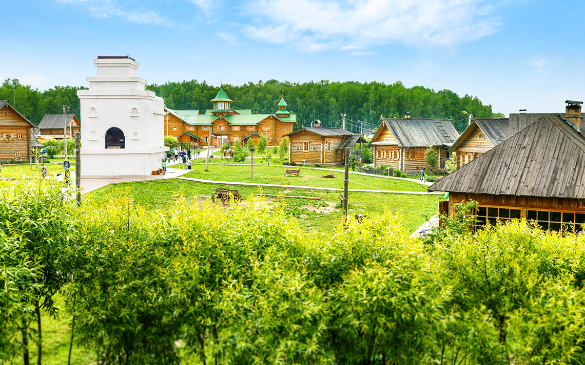 Этнографический парк-музей «ЭТНОМИР» Этнографический парк-музей «ЭТНОМИР»
