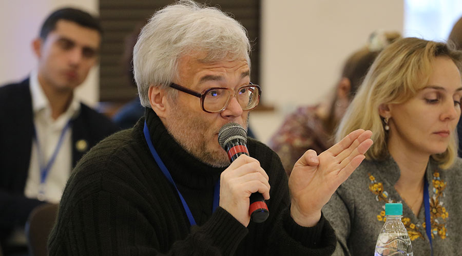 Писатель Владимир Васильевич Гриньков