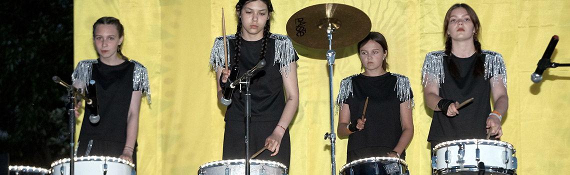 Праздник «Фейерверк красок»