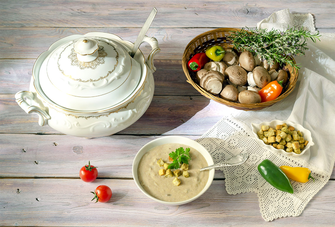 Ранее на семейном обеде суп было принято подавать в специальных супницах